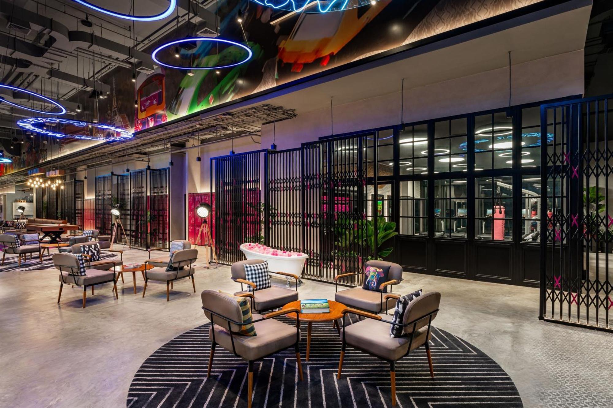 Moxy Bangkok Ratchaprasong Hotel Eksteriør billede